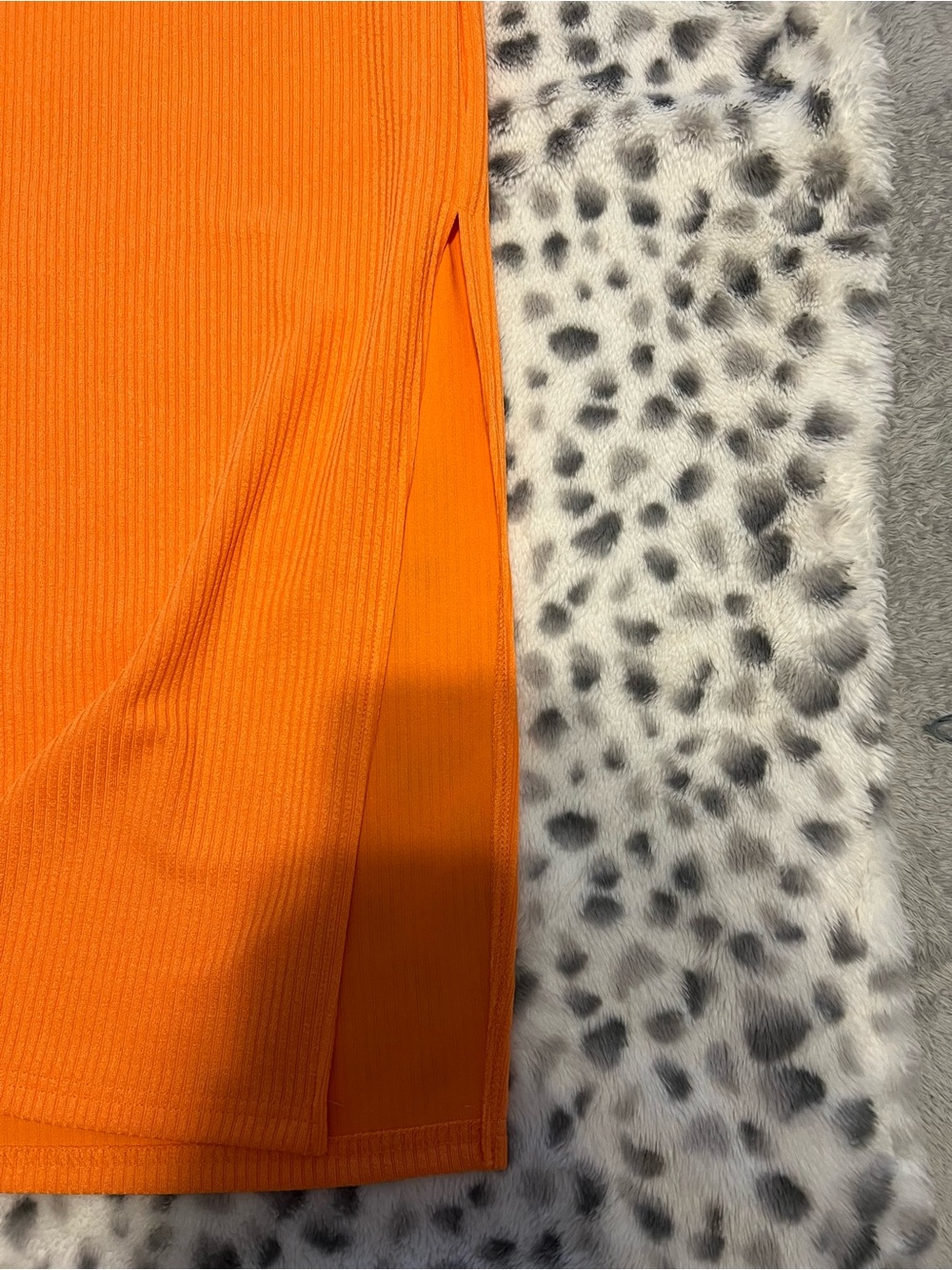 SHEIN Orange Ribbed Crop Set - Picture 6 of 9